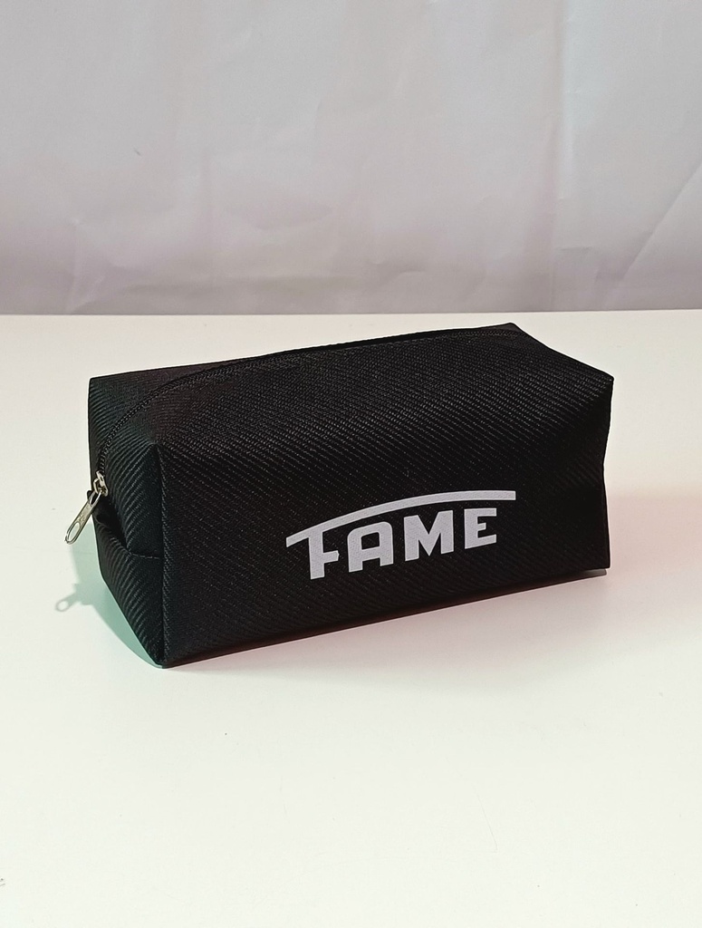 Necessaire Impermeável Mali 20x12cm